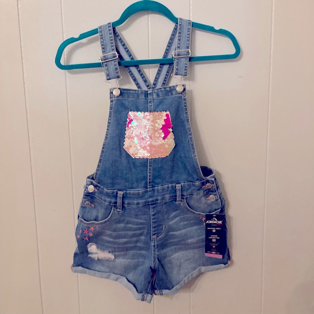 NWT Jordache Shortall with sequin pocket